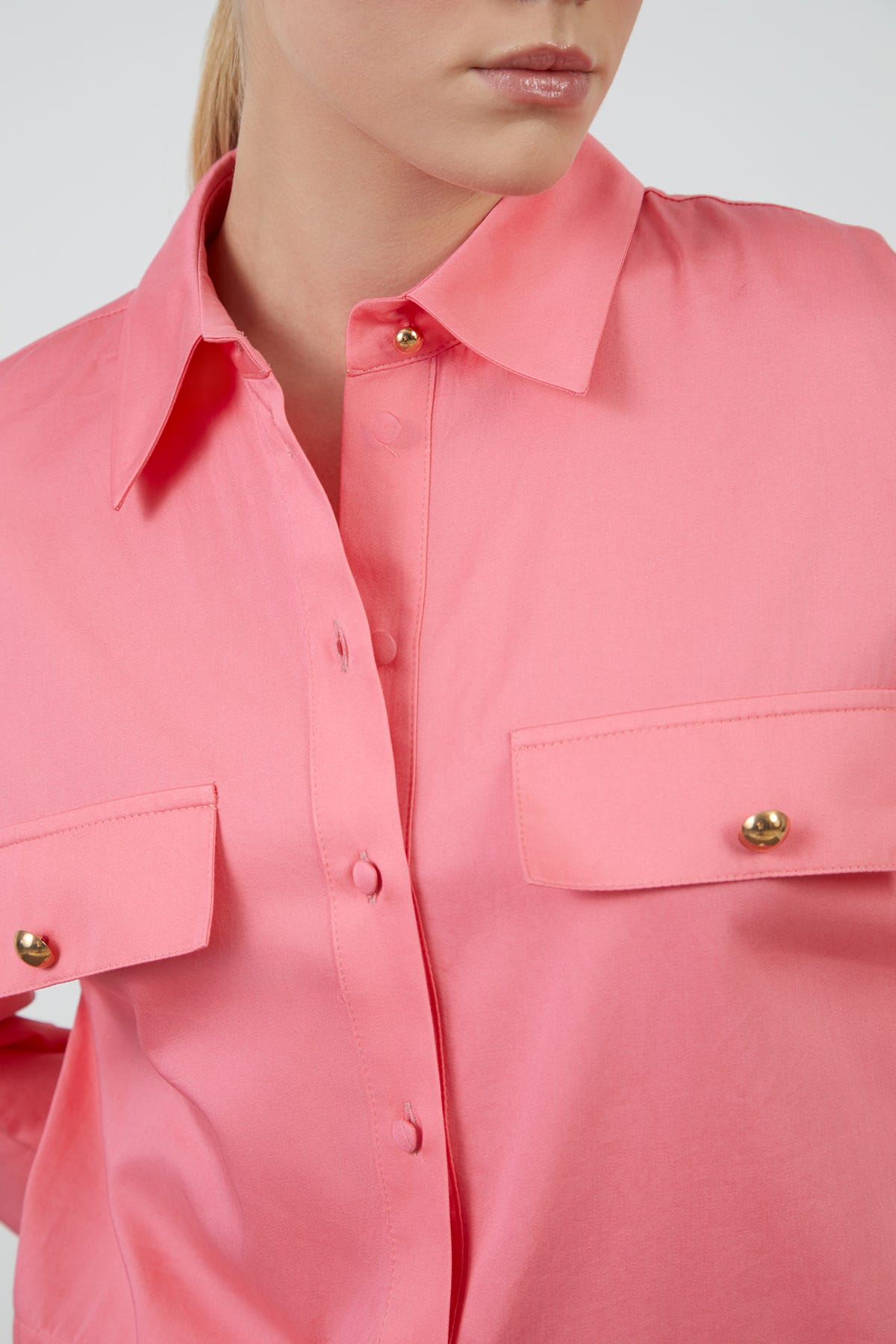 Cep Kapağı Detaylı Uzun Kollu Gömlek