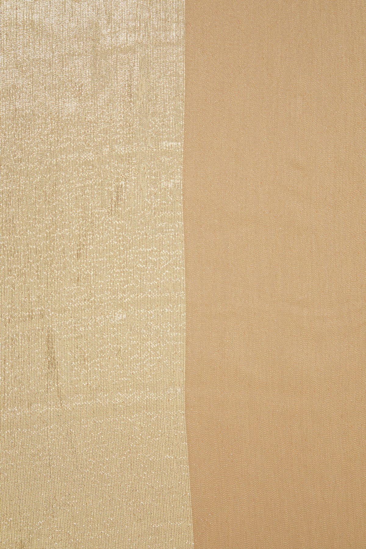 Parlak Yüzeyli Şal