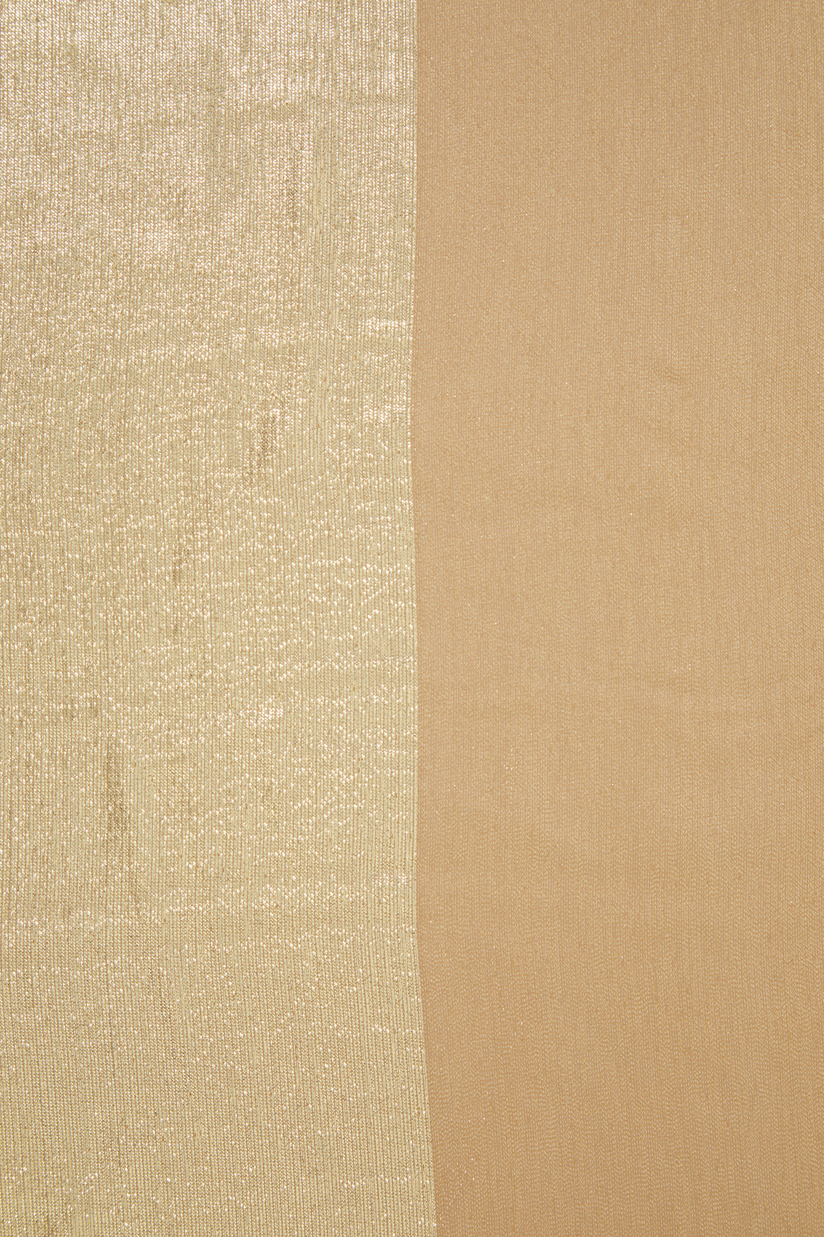 Parlak Yüzeyli Şal