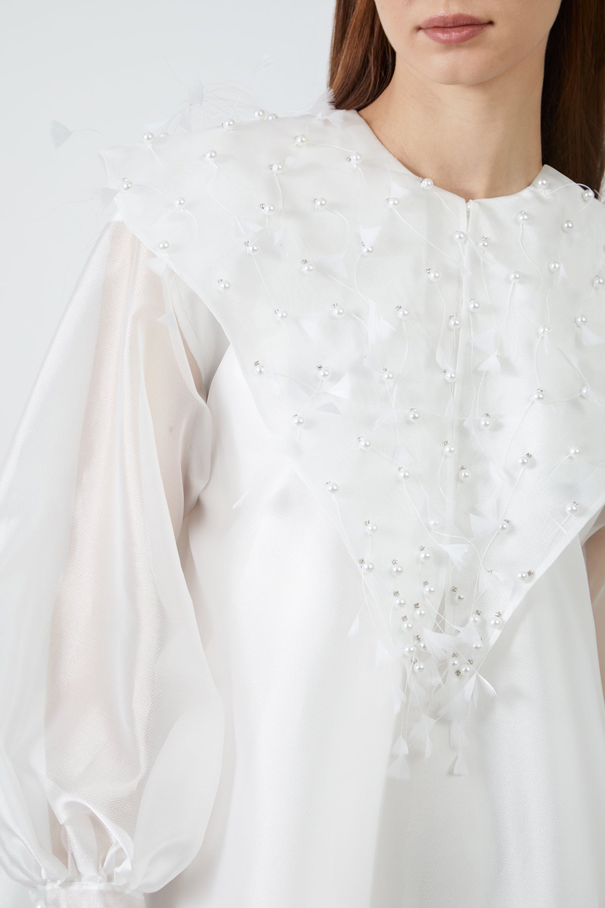 Kolları Tül Önü İşlemeli Ekru Kloş Mini Elbise