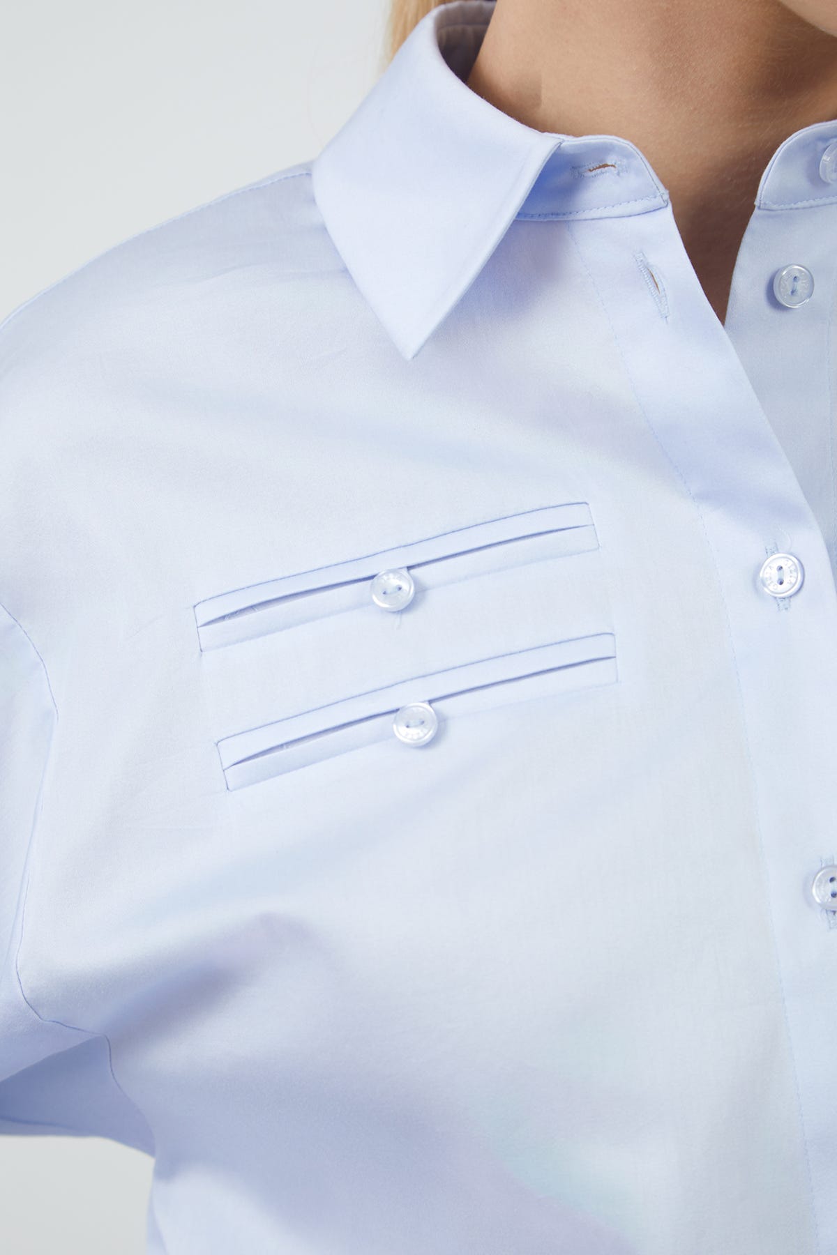 Cep Süslemeli Poplin Gömlek