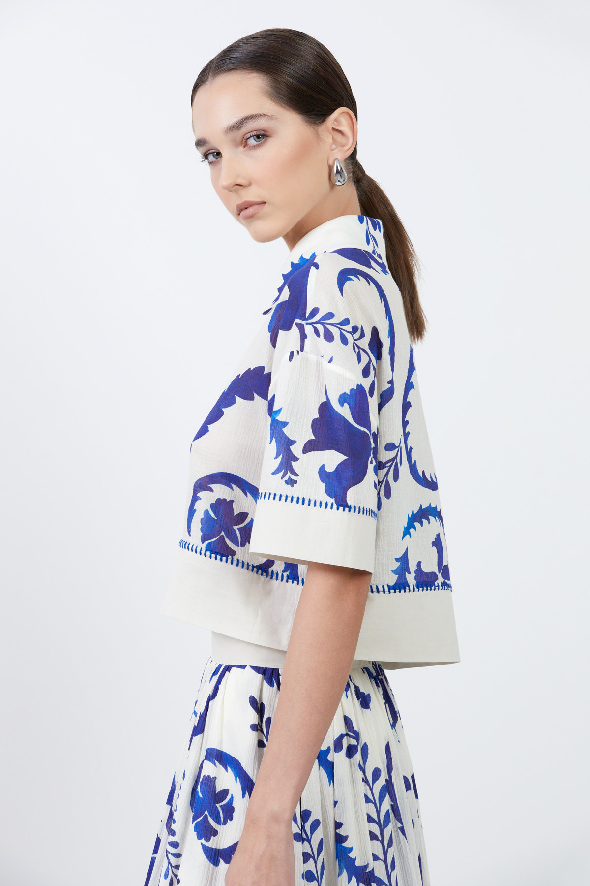 Dikiş Detaylı Desenli Gömlek