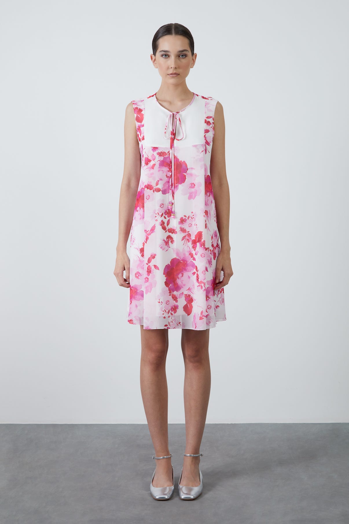 Desenli Şifon Mini Elbise