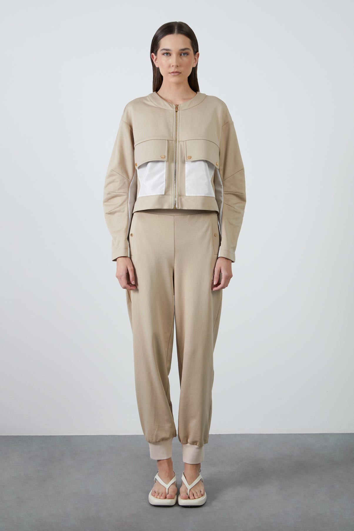 Çıtçıt Detaylı Geniş Cepli Ceket