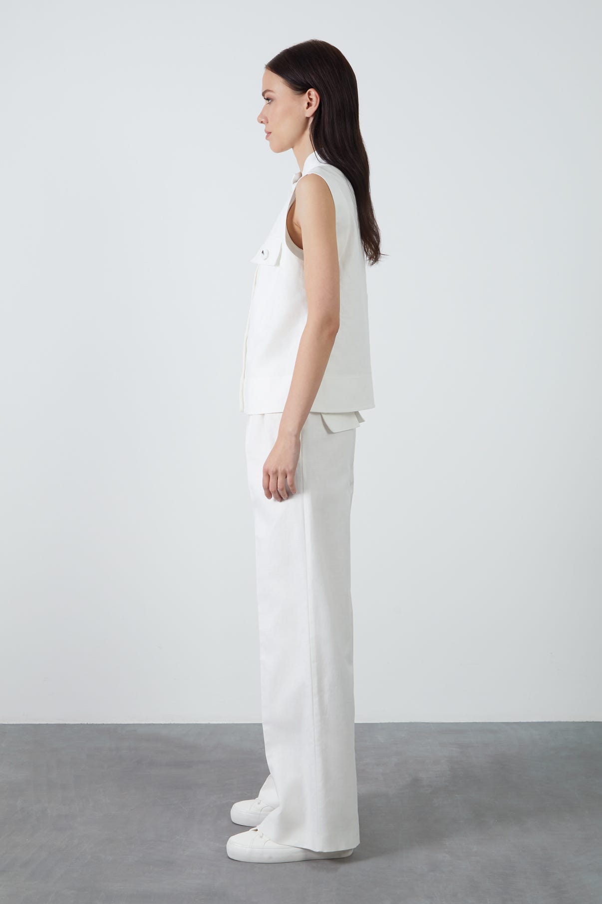 Kemik Düğme Detaylı Keten Yelek