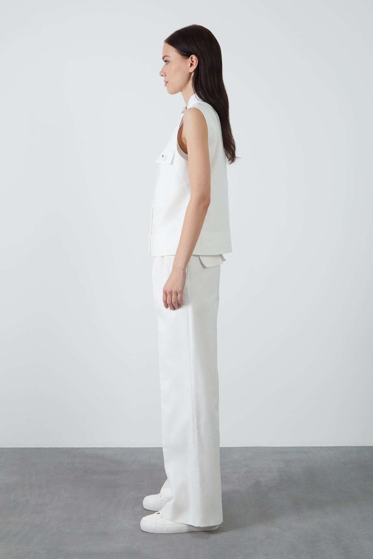 Kemik Düğme Detaylı Keten Yelek