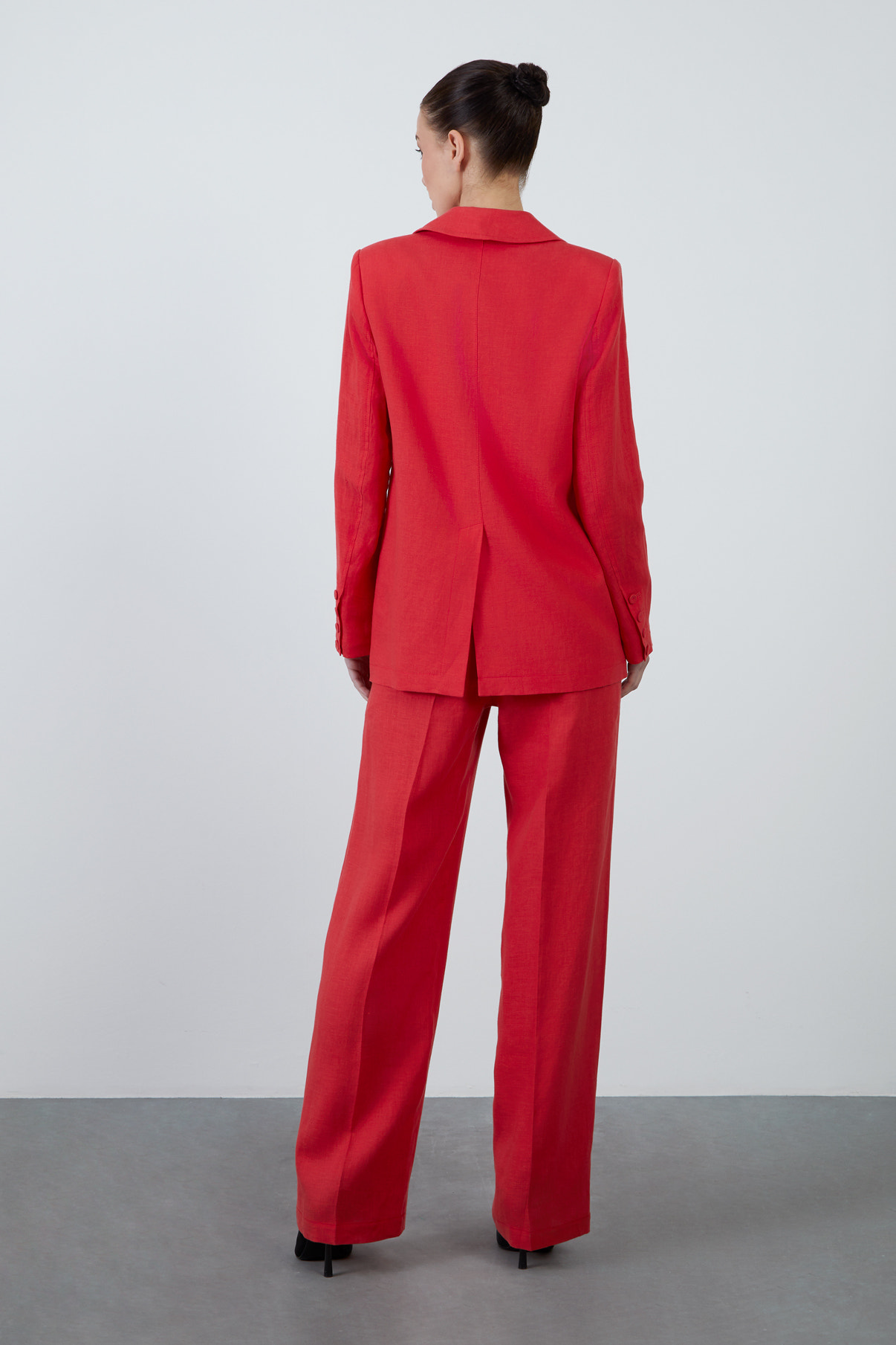 Uzun Kollu Keten Ceket