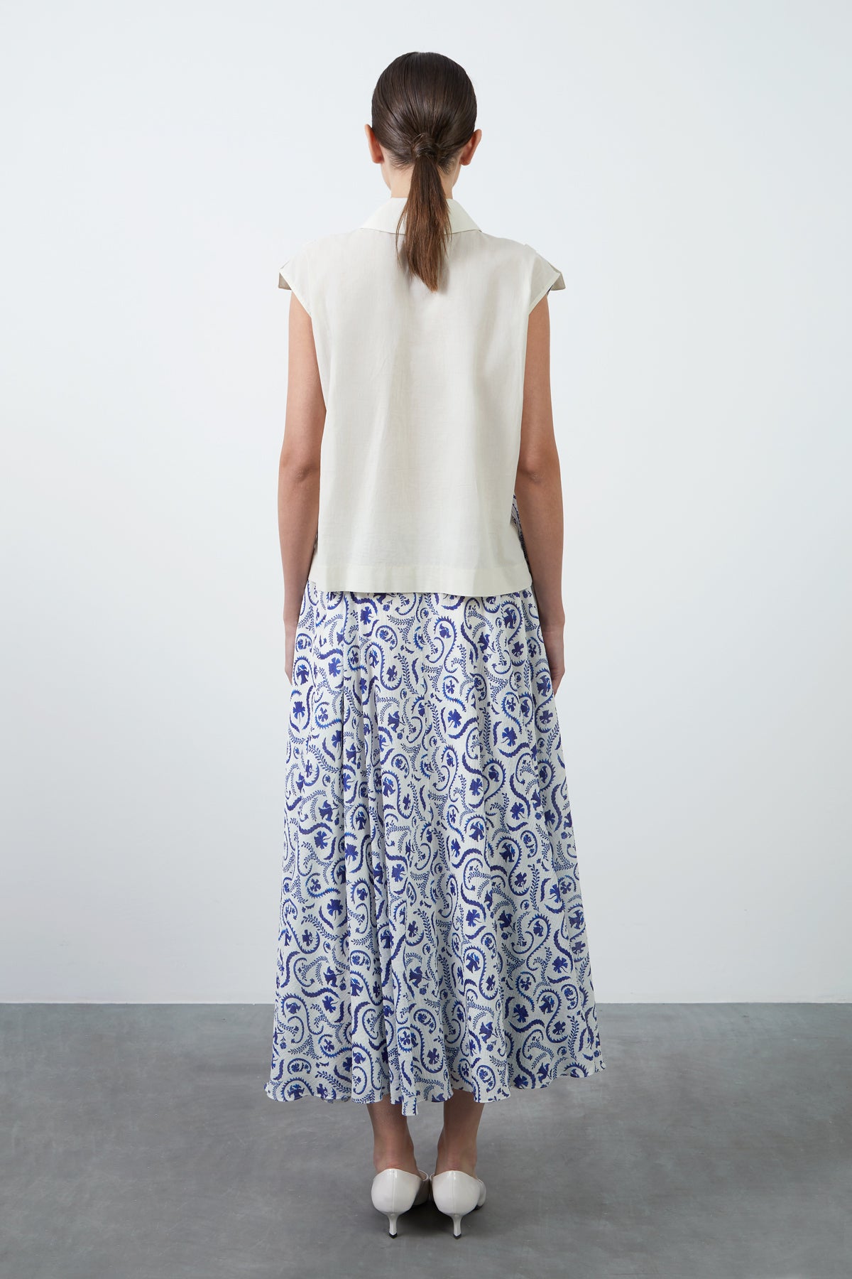 Fermuar Detaylı Önü Desenli Bluz