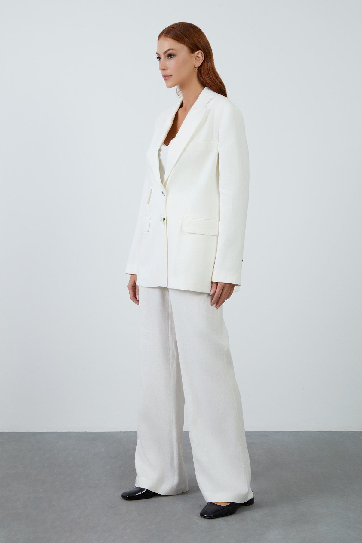 Tek Düğmeli Desenli Ceket Ve Palazzo Pantolonlu Takım