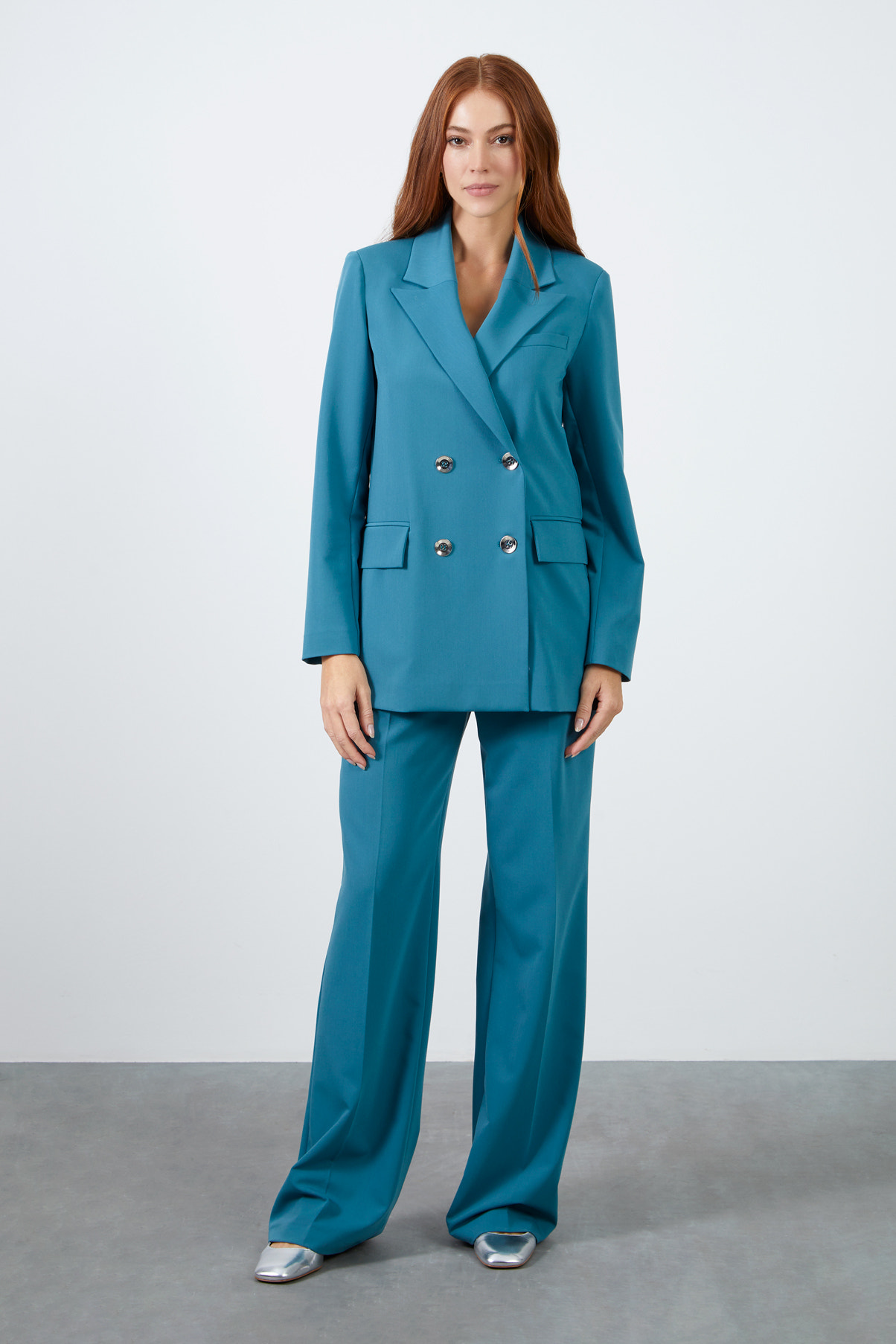 Kruvaze Kapamalı Ceket Ve Palazzo Pantolonlu Takım