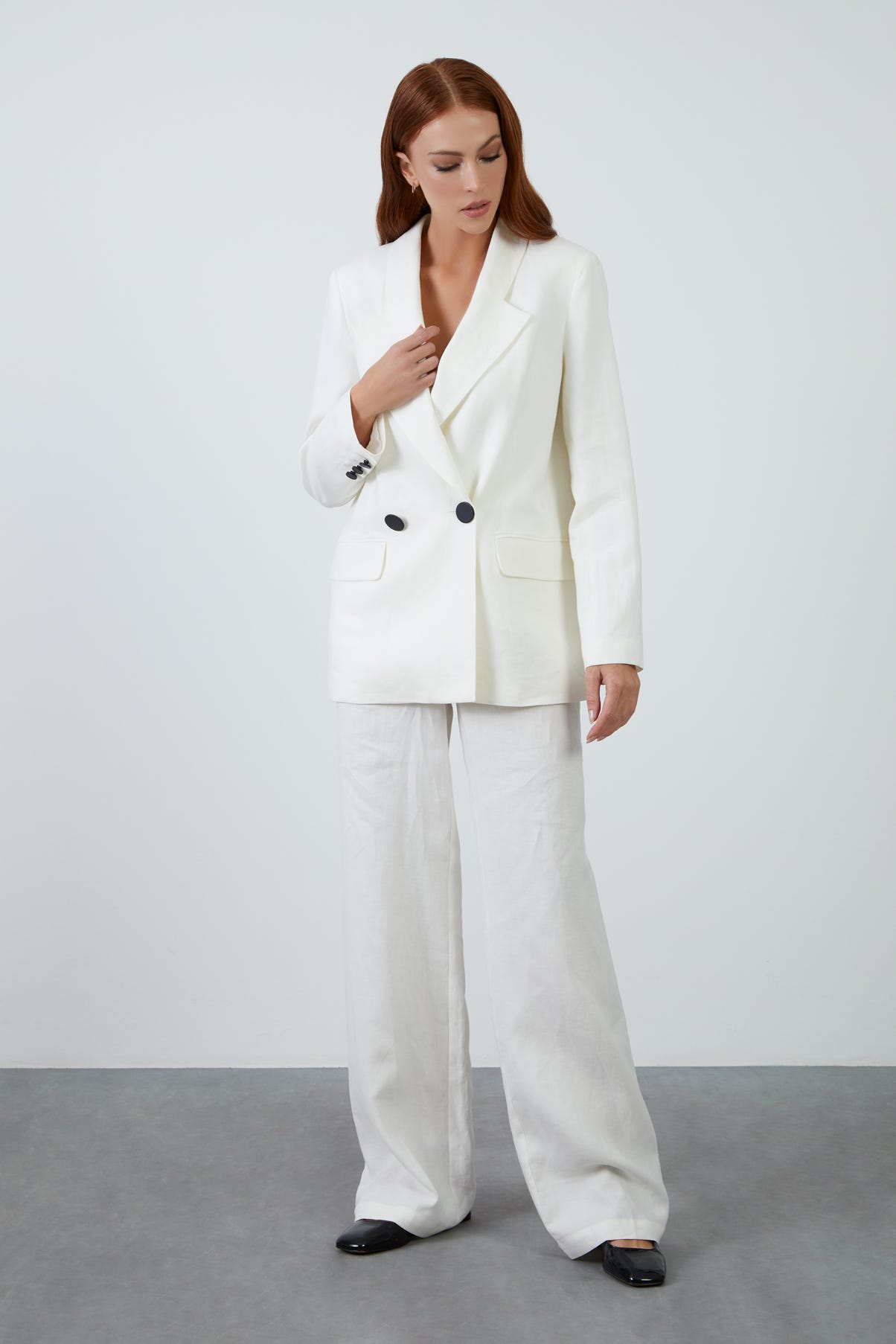 Kontrast Düğme Detaylı Ceket Ve Palazzo Pantolonlu Takım