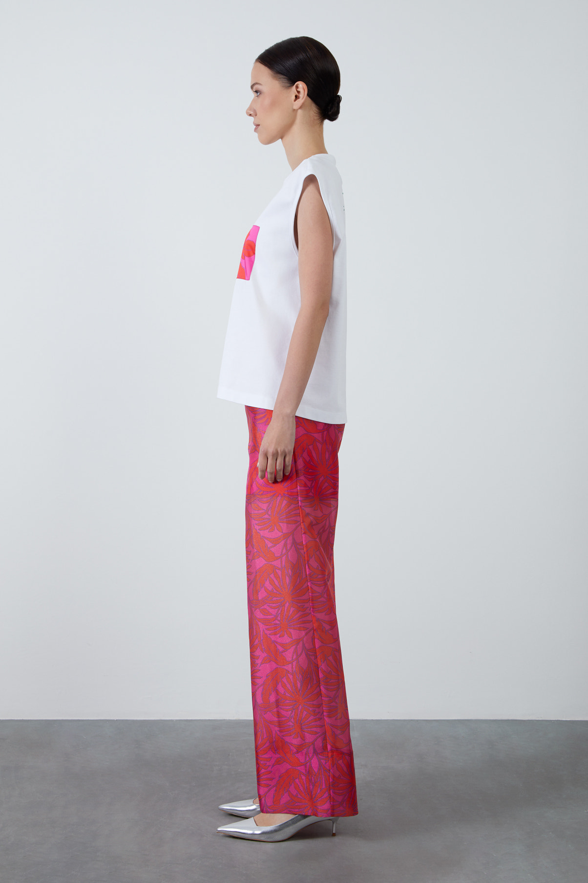 Ön Beden Pano Desenli Bluz