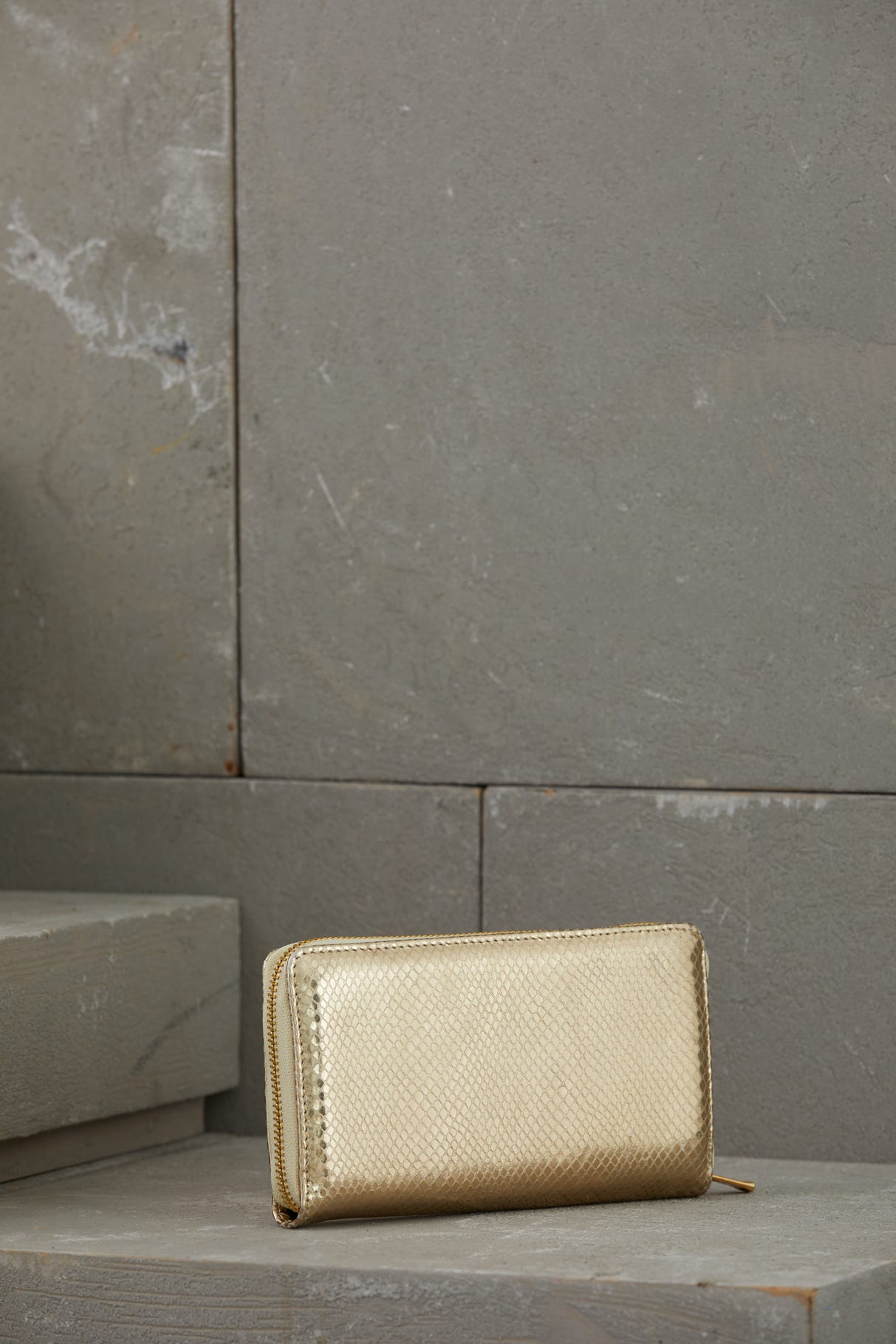 Fermuarlı Deri Cüzdan