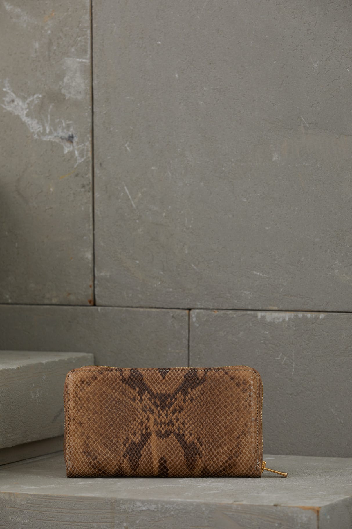 Fermuarlı Deri Cüzdan