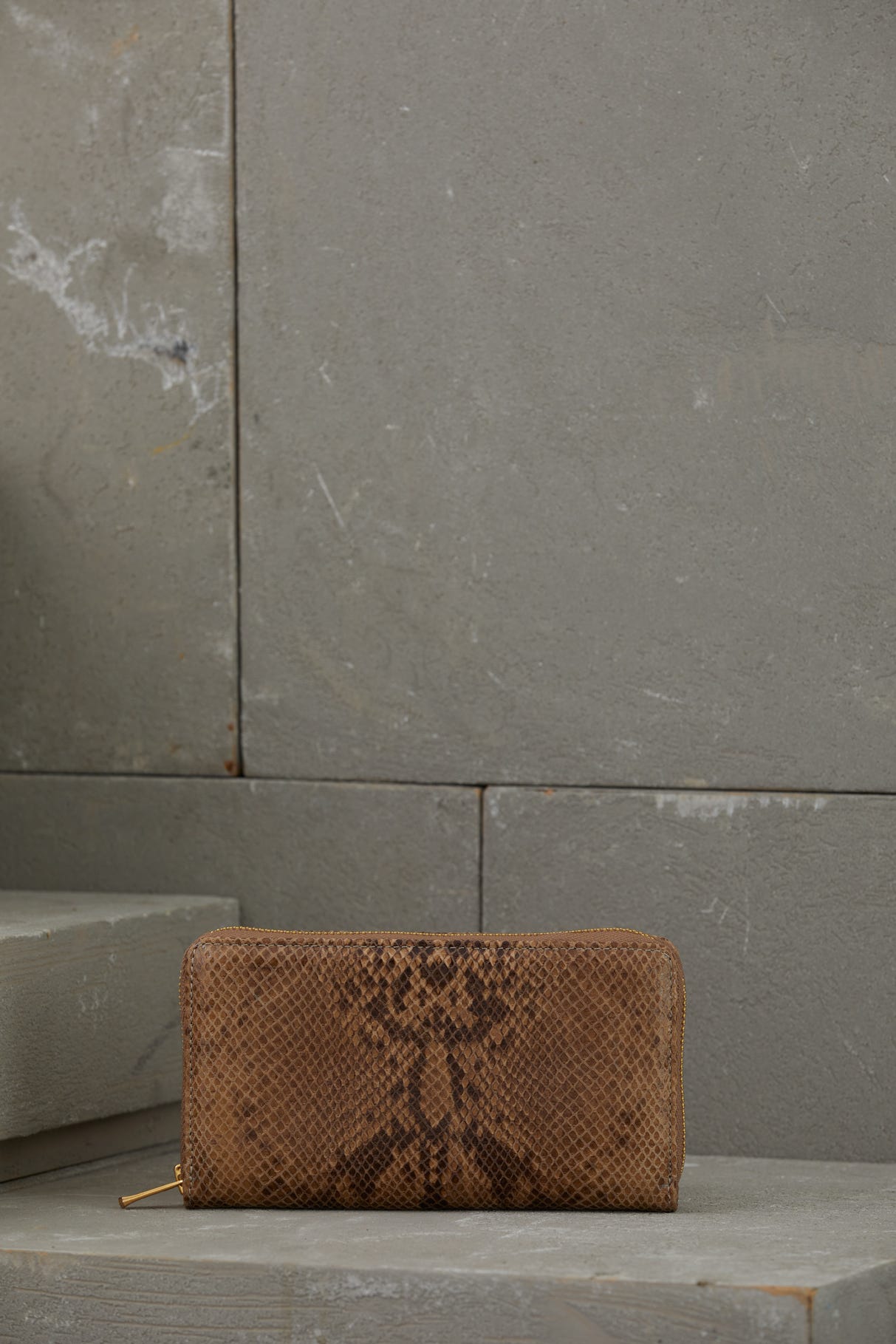 Fermuarlı Deri Cüzdan