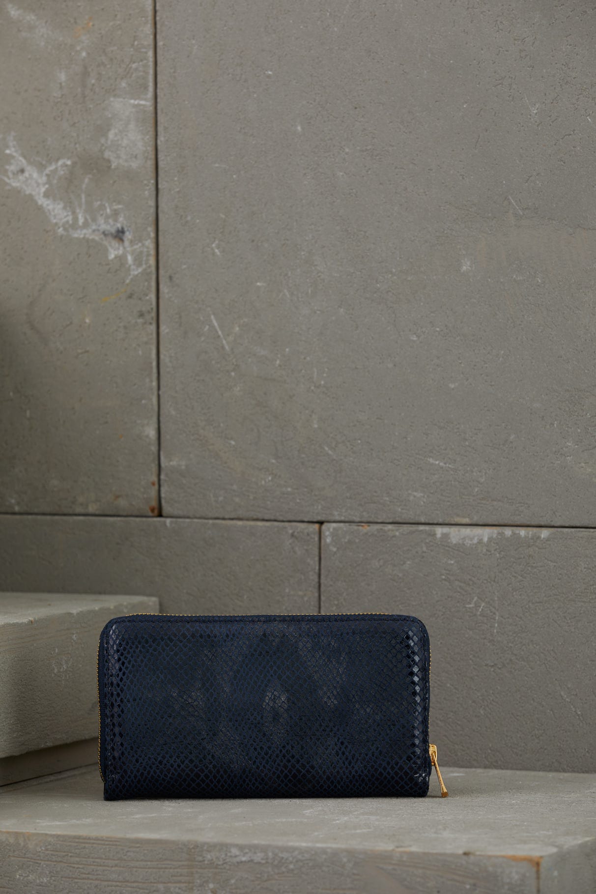 Fermuarlı Deri Cüzdan