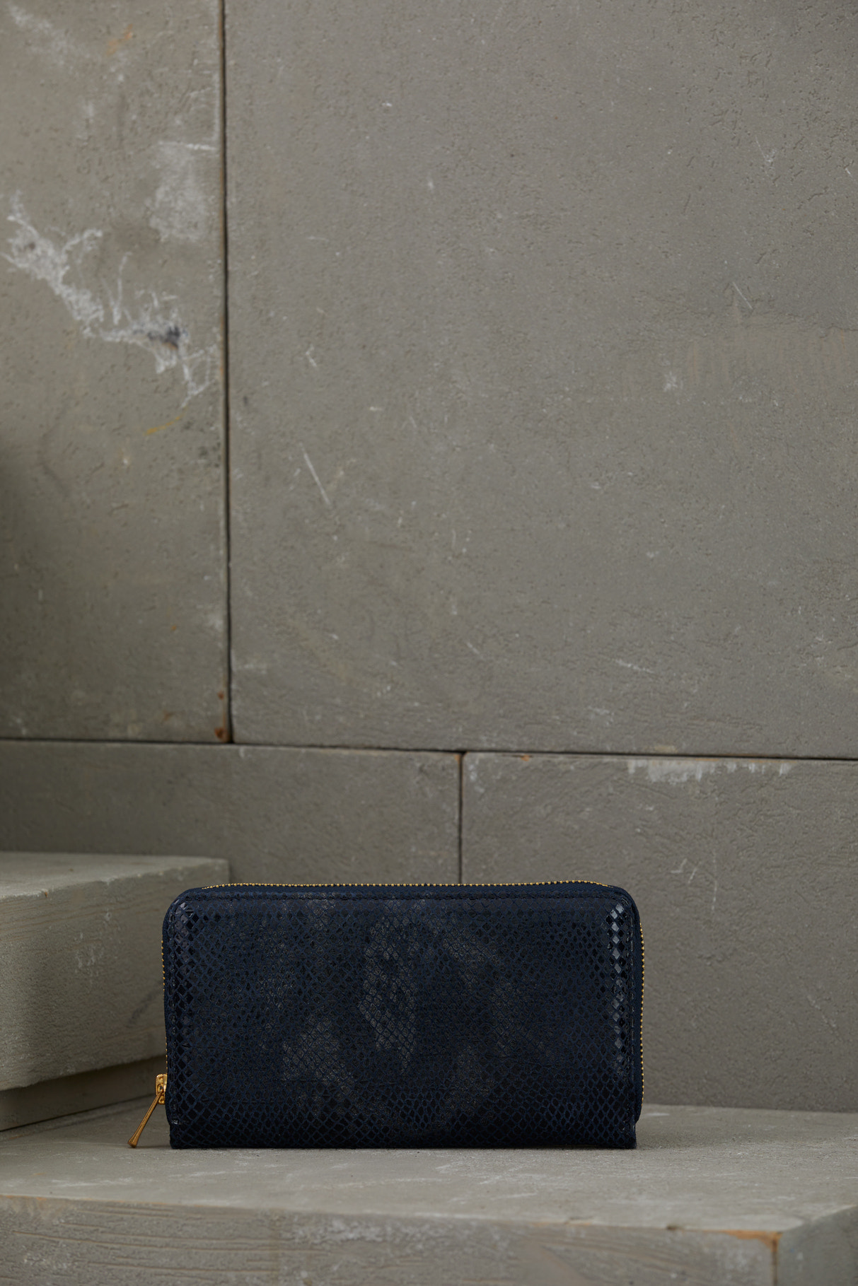 Fermuarlı Deri Cüzdan