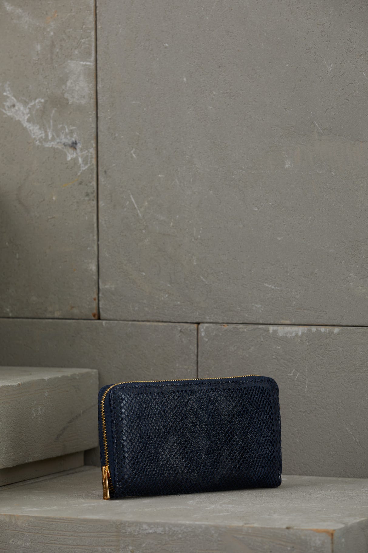 Fermuarlı Deri Cüzdan