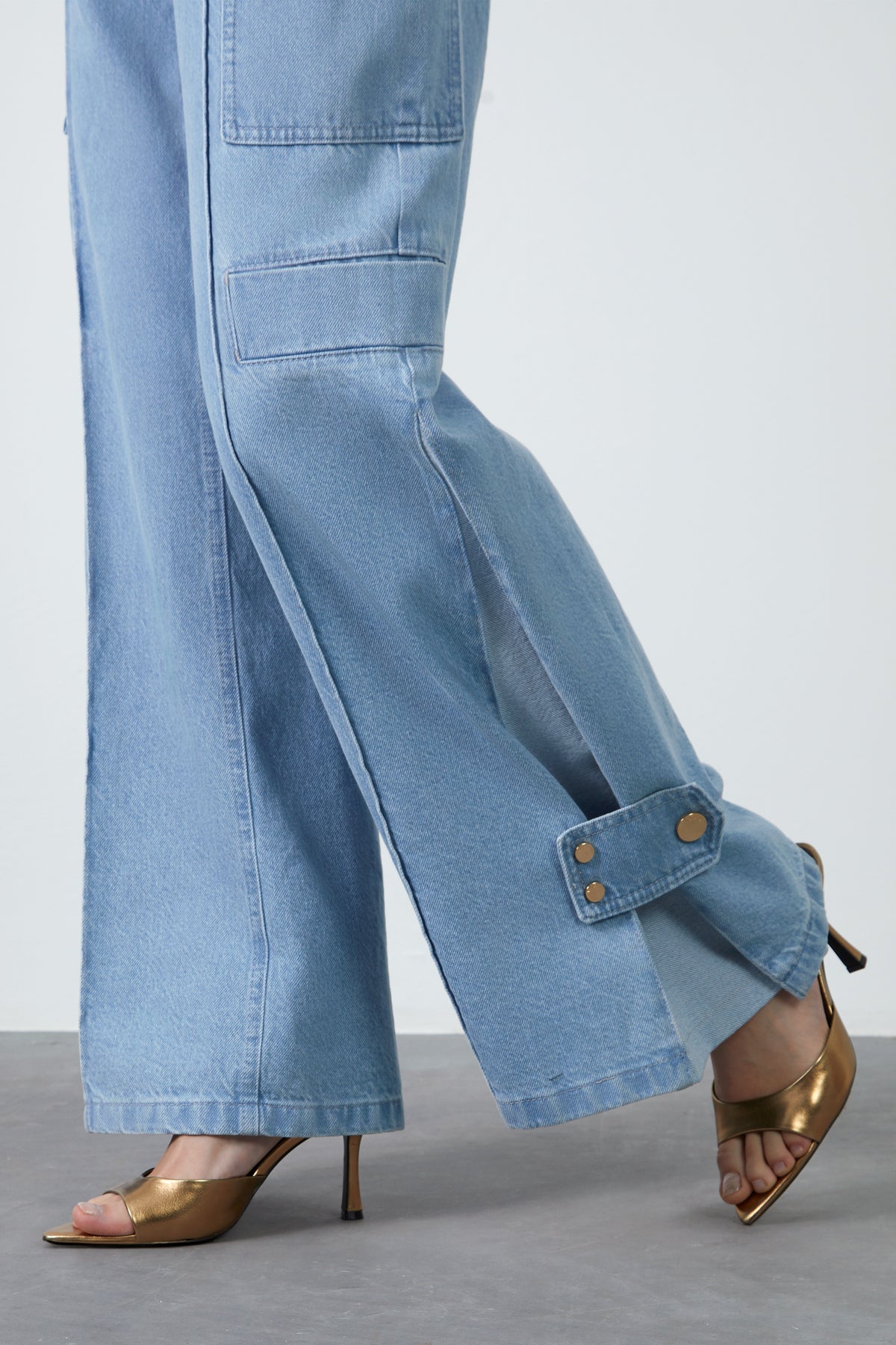 Cep Detaylı Jean Pantolon