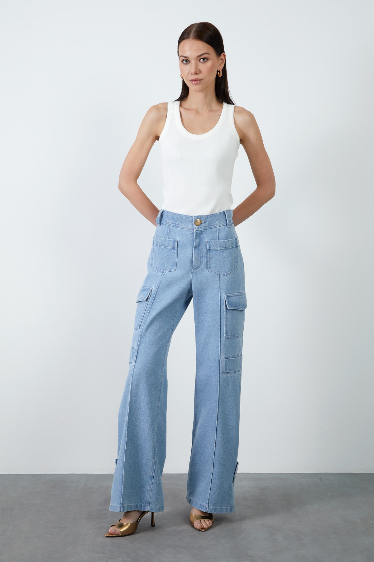 Cep Detaylı Jean Pantolon