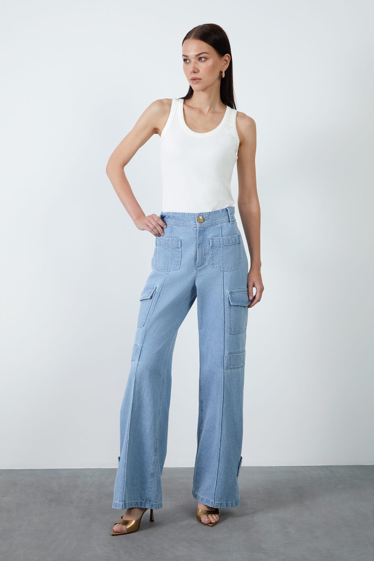 Cep Detaylı Jean Pantolon