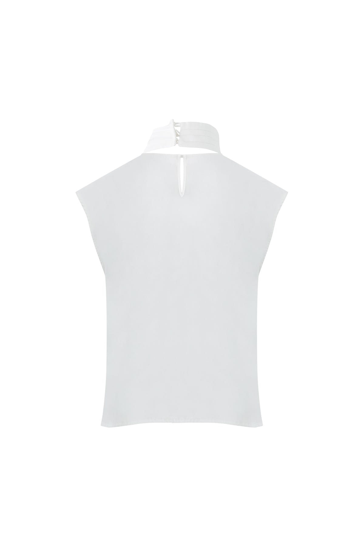 Çiçek Detaylı Dik Yaka Bluz