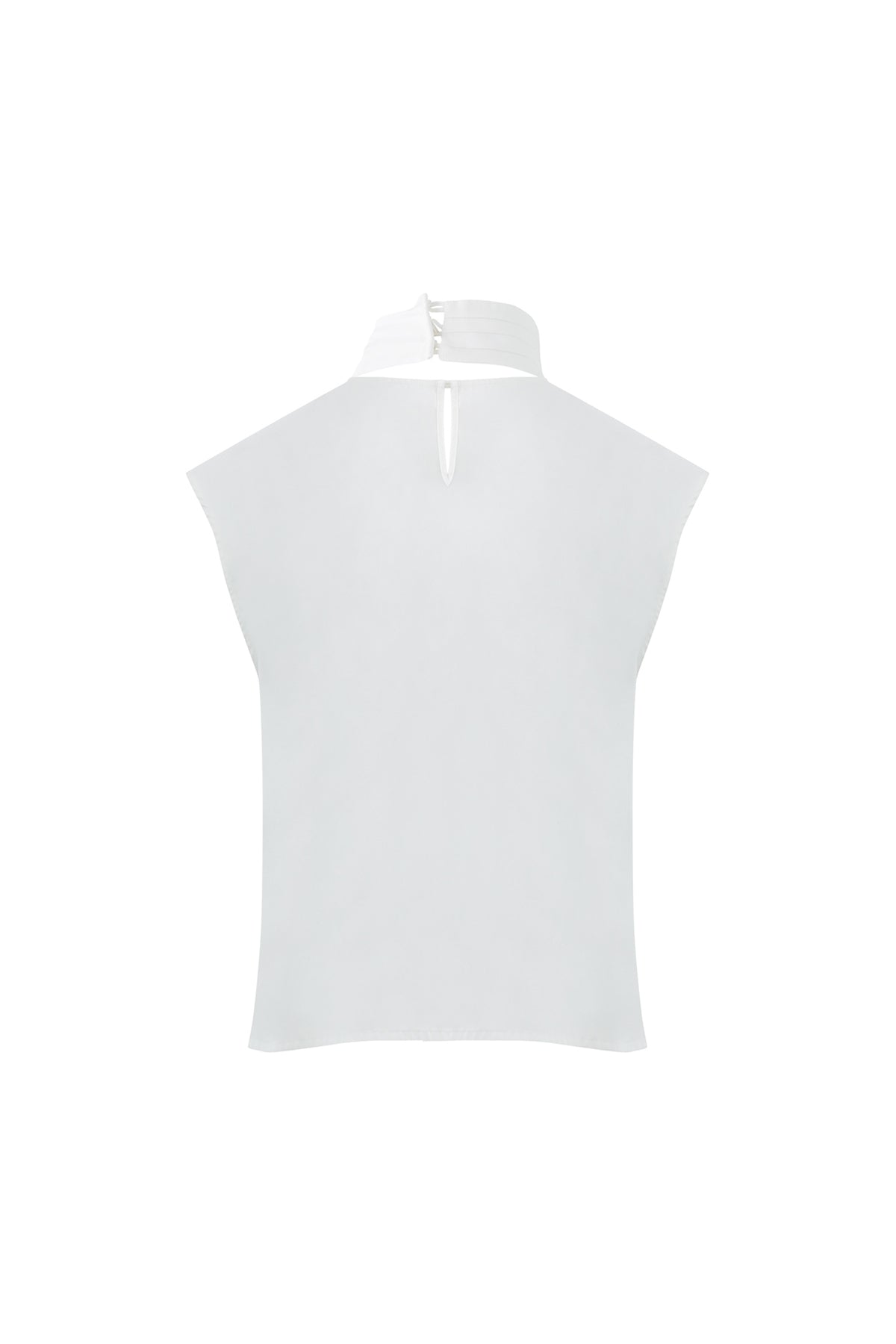 Çiçek Detaylı Dik Yaka Bluz