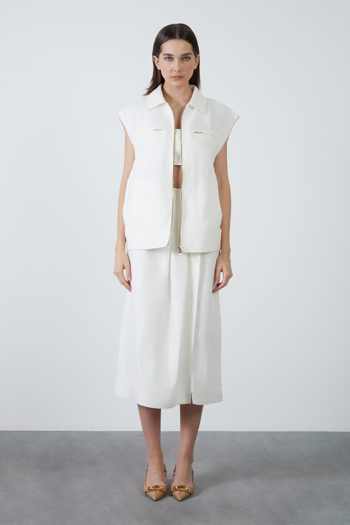 Gömlek Yakalı Sıfır Kol Fermuarlı Yelek