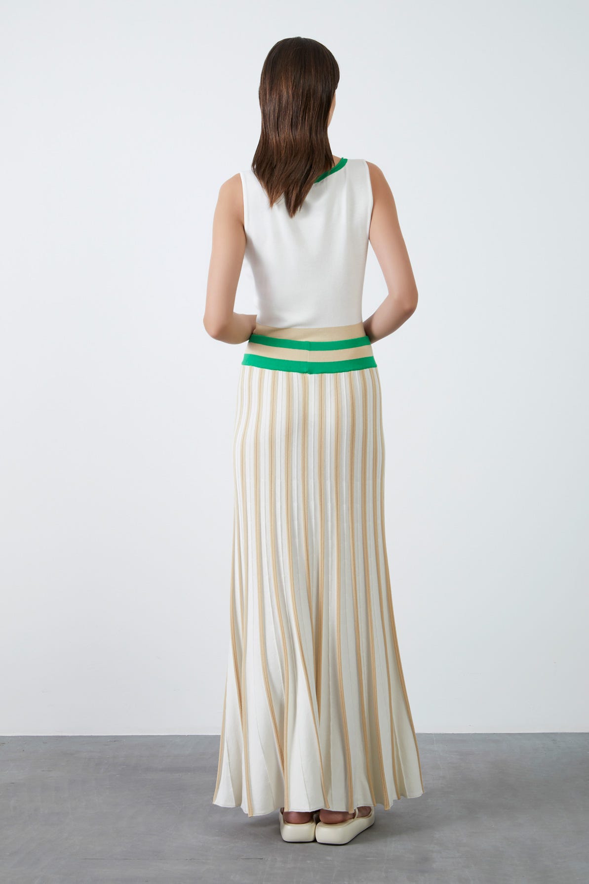 Beli Lastikli Çizgili Triko Etek