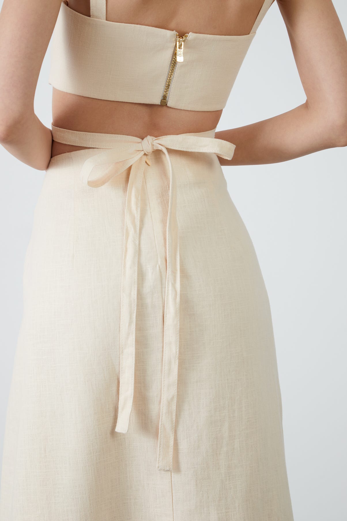 Bağlama Detaylı Uzun Fermuarlı Etek