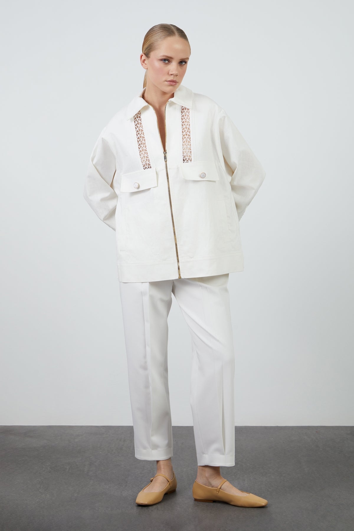 Cep Detaylı Fermuarlı Ceket