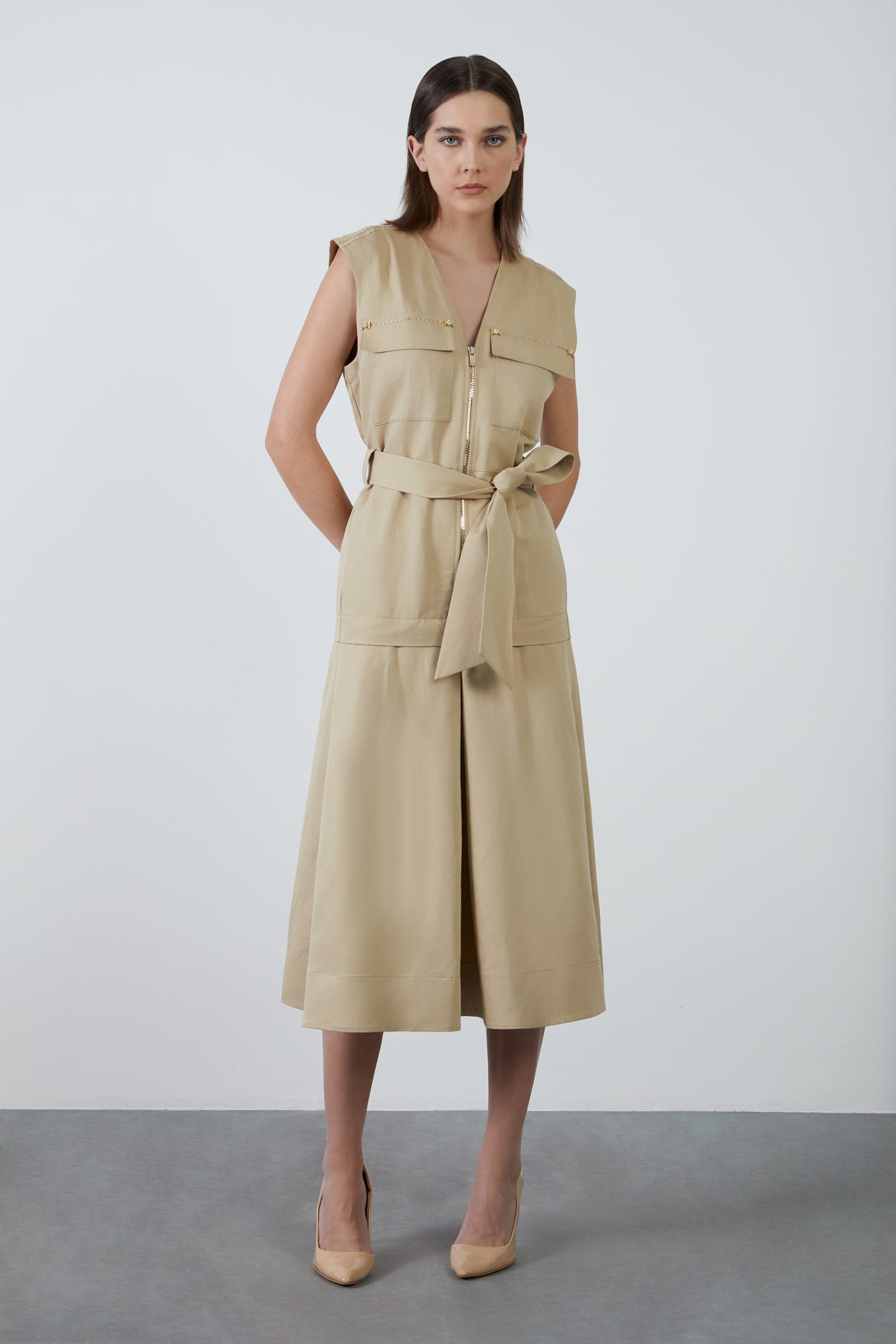 Dikiş Detaylı Cep Kenarı İşlemeli Midi Elbise