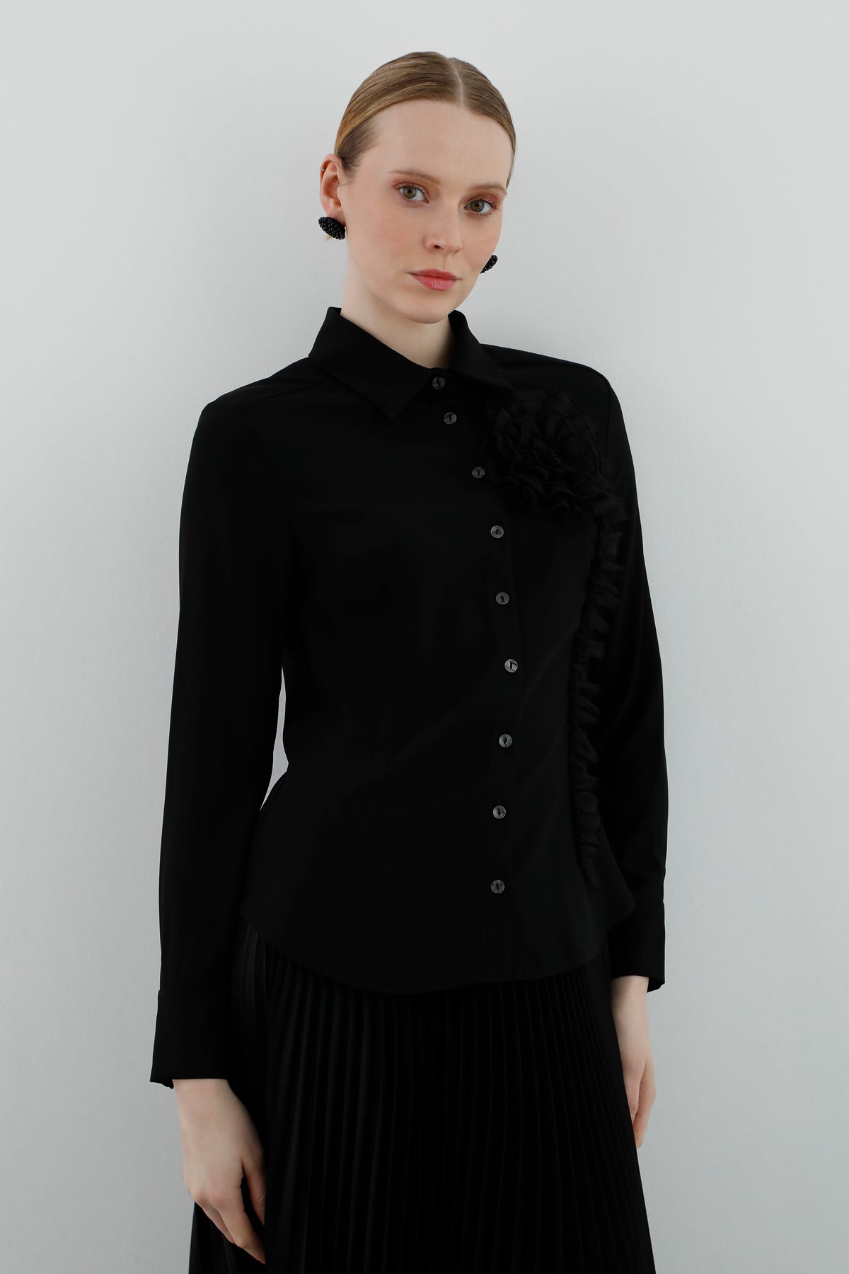 Dökümlü Uzun Kollu Basic Gömlek