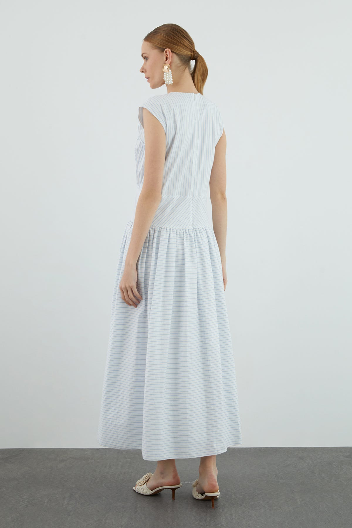 Bağucu İşlemeli Çizgili Maxi Elbise