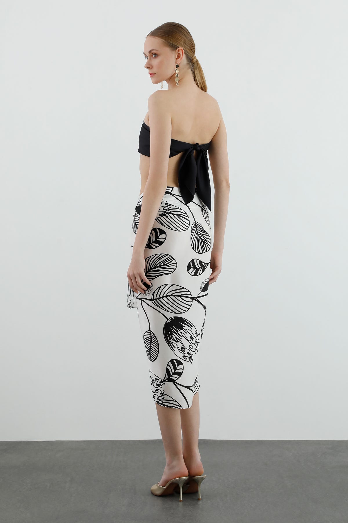 Bağlamalı Pareo Etek