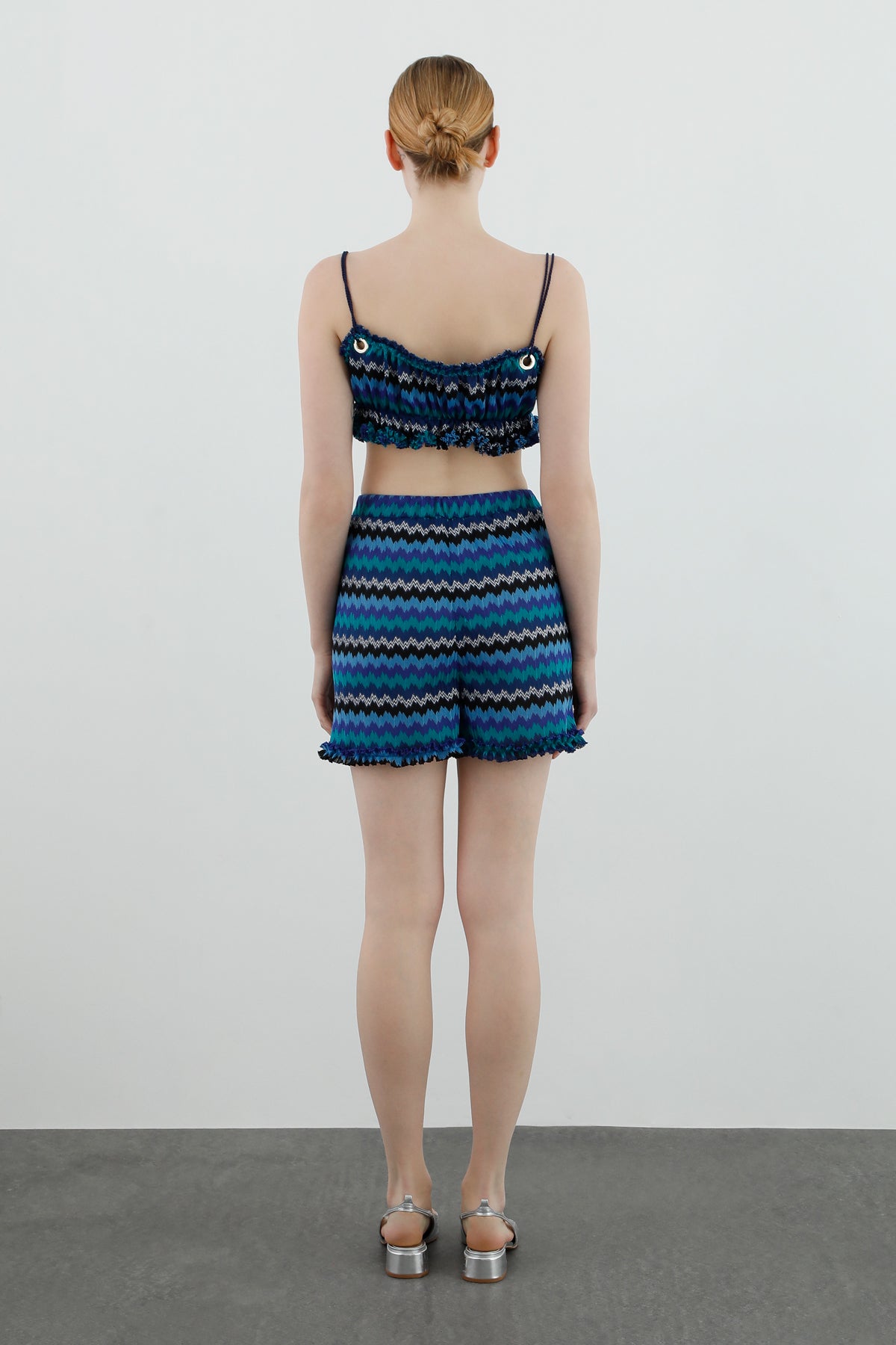 Kordon Askılı Etekucu Büzgülü Crop Bluz