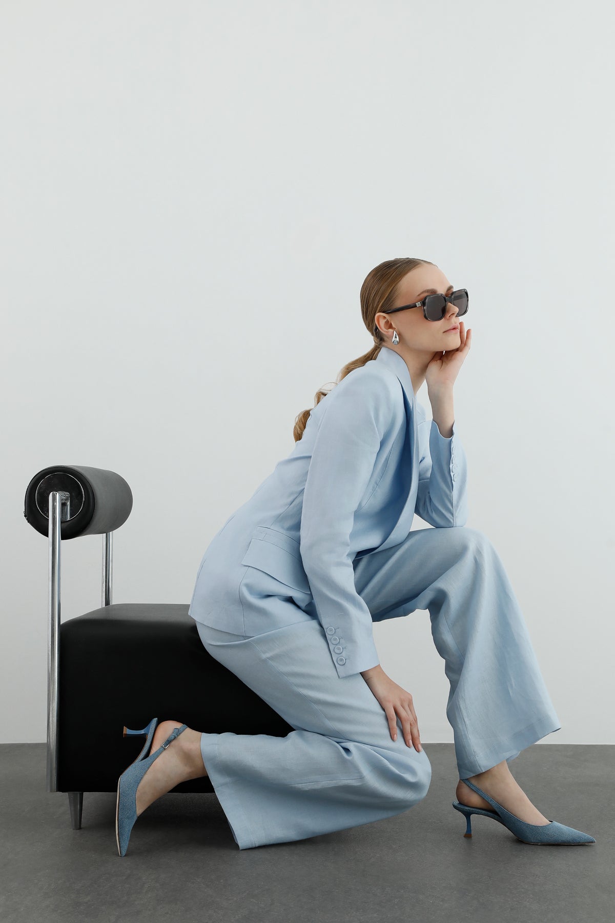 Kruvaze Kapamalı Uzun Kollu Keten Ceket