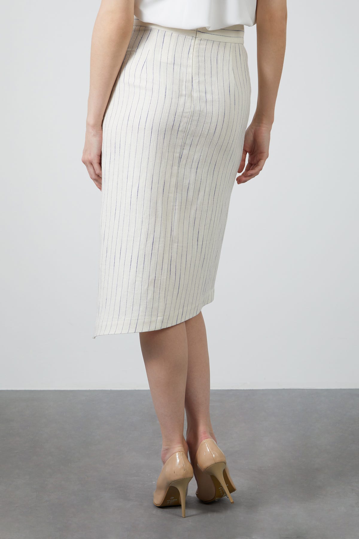 Bağlama Detaylı Asimetrik Etek