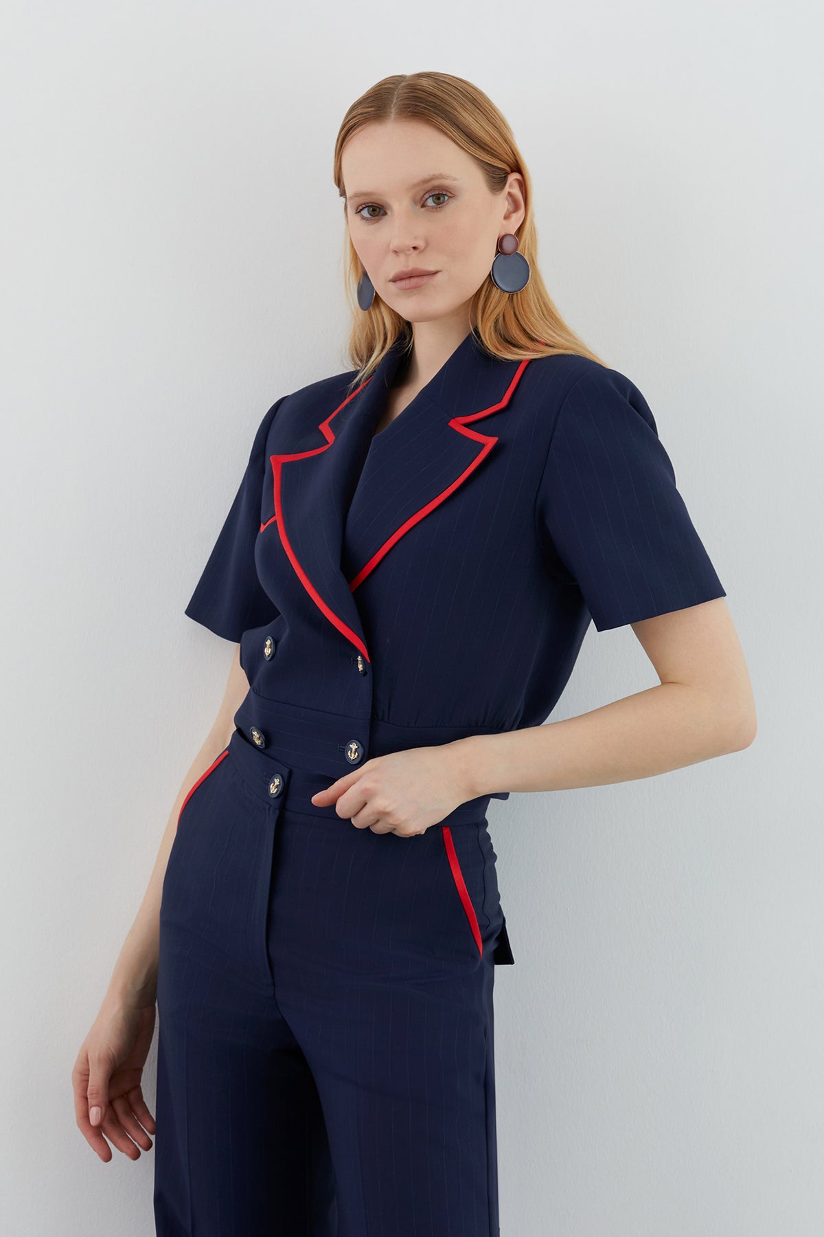 Kısa Kollu Beli Lastikli Ceket Duble Paça Bol Pantolonlu Takım