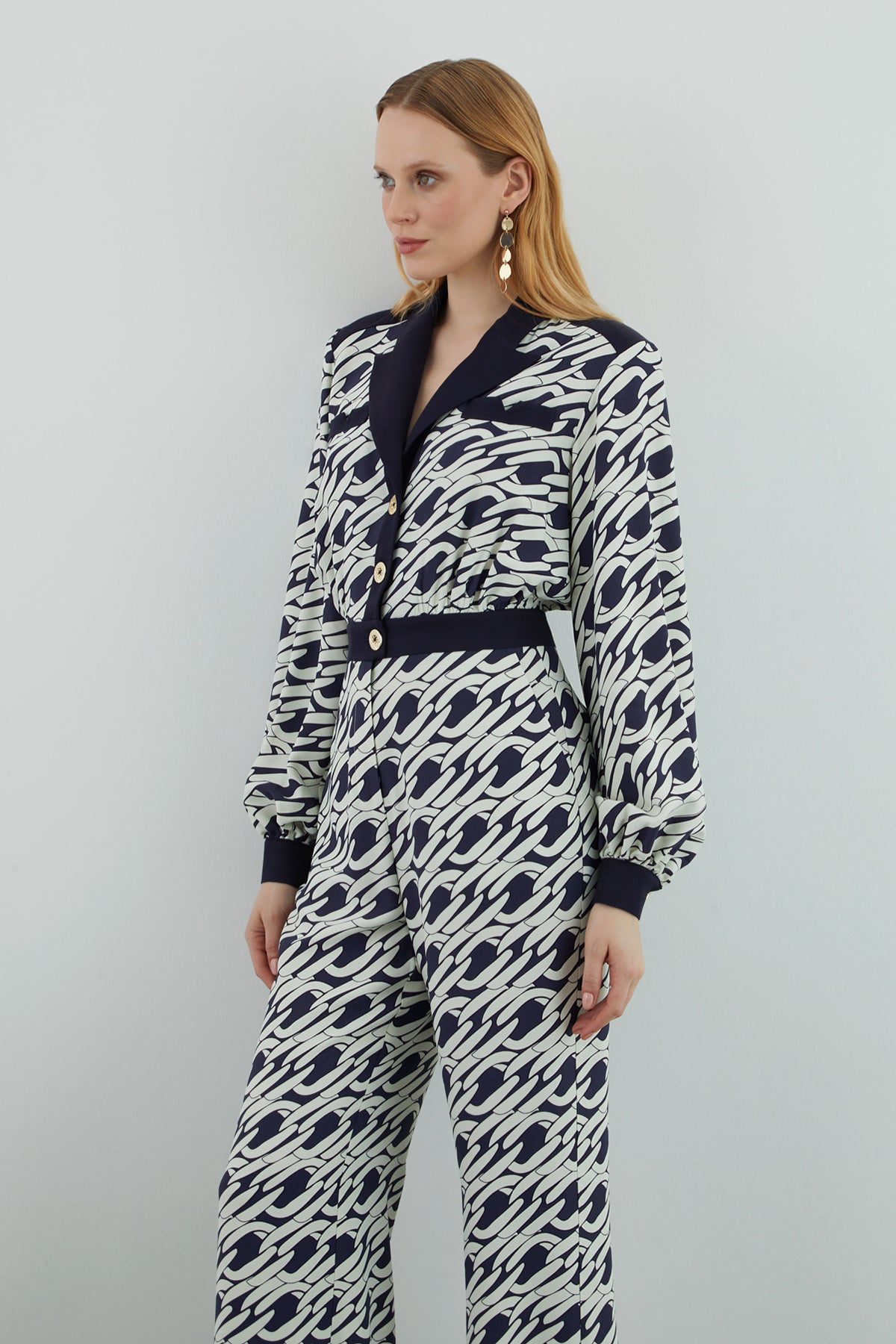 Yaka Detaylı Metal Düğmeli Desenli Tulum