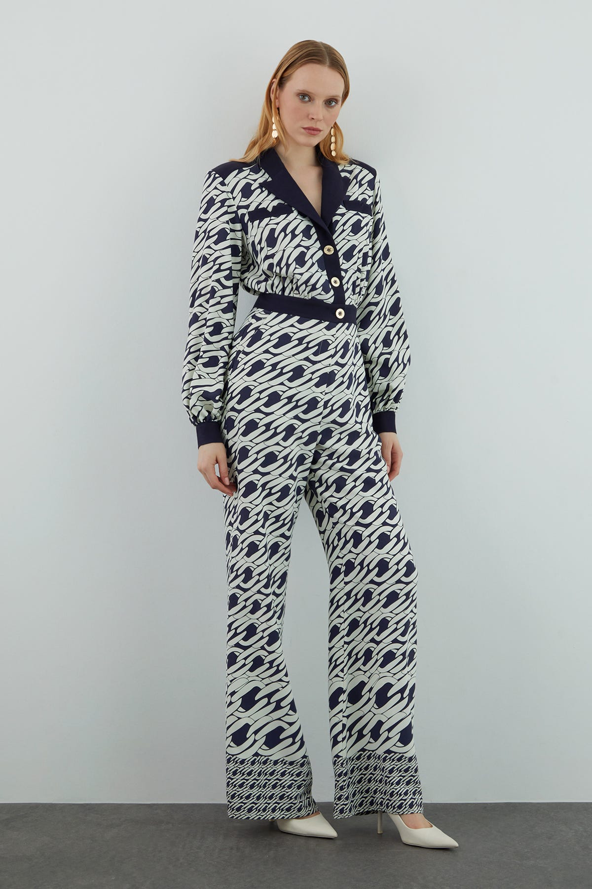 Yaka Detaylı Metal Düğmeli Desenli Tulum