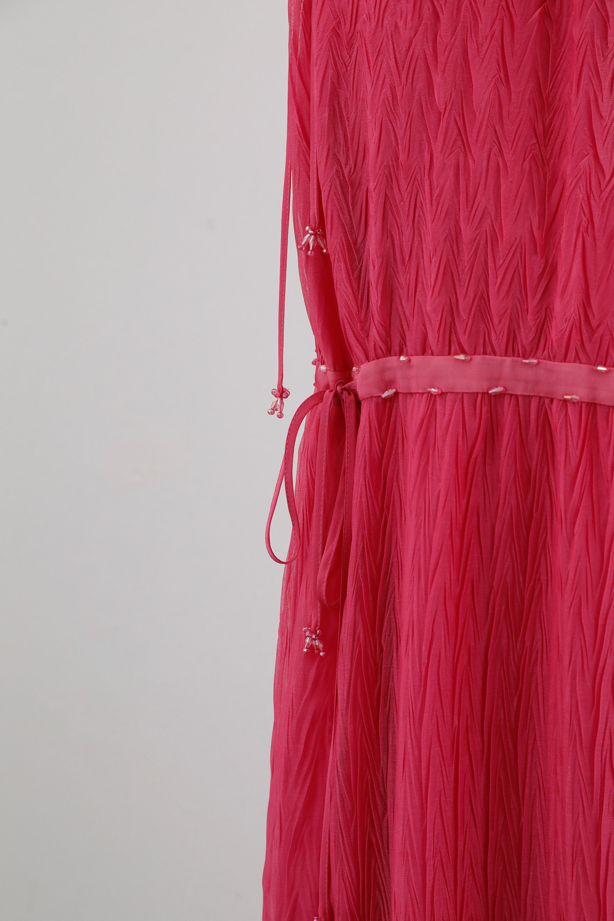 Boyundan Bağlamalı Büzülebilir Katmanlı Uzun Elbise