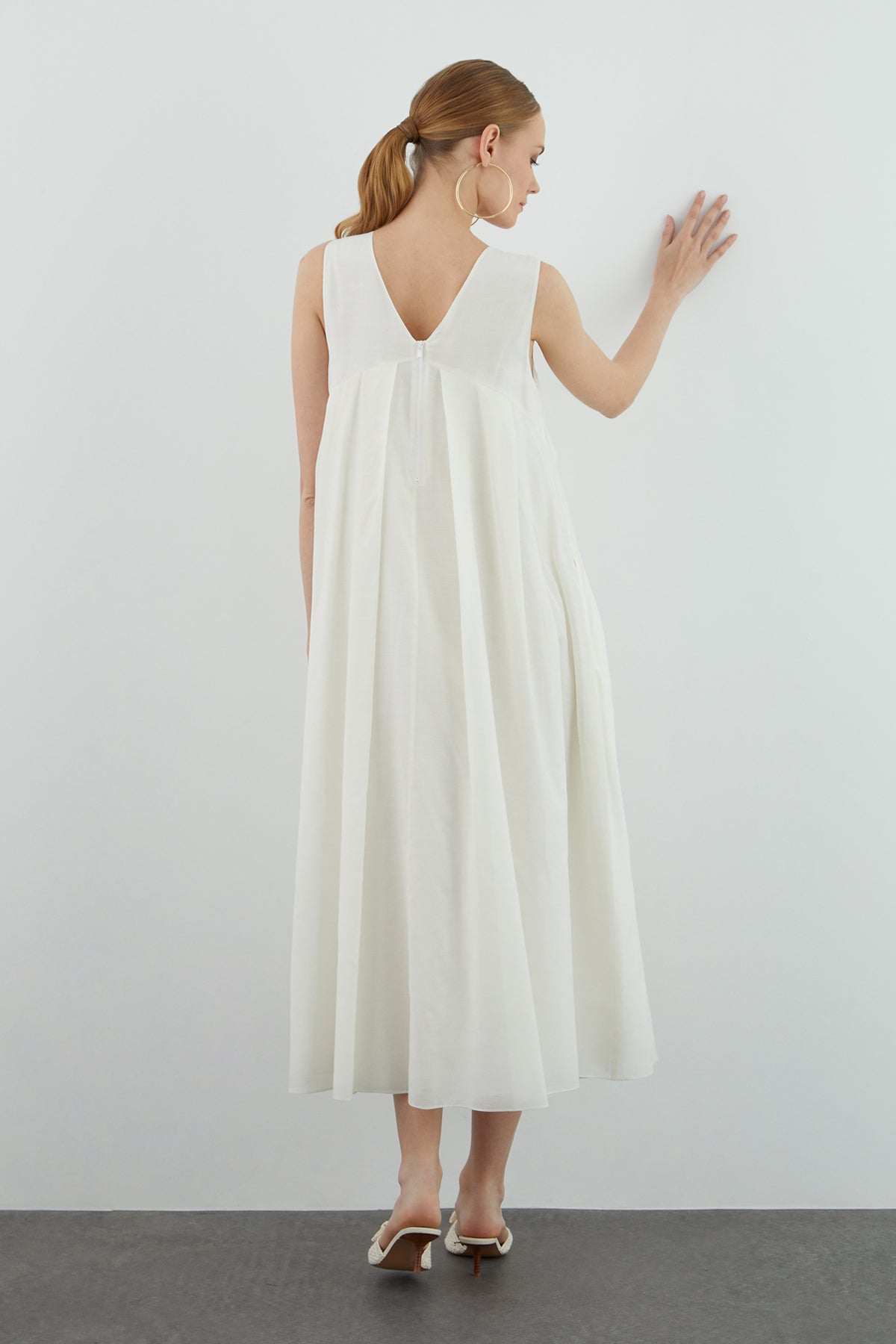 Fiyonk Detaylı Astarlı Maxi Elbise