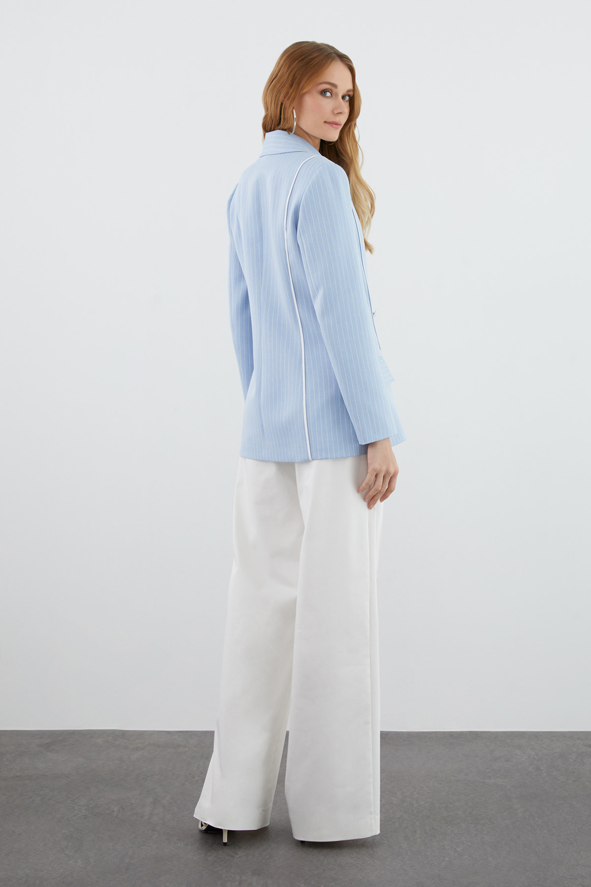 Çizgili Kumaşlı Palazzo Pantolonlu Takım