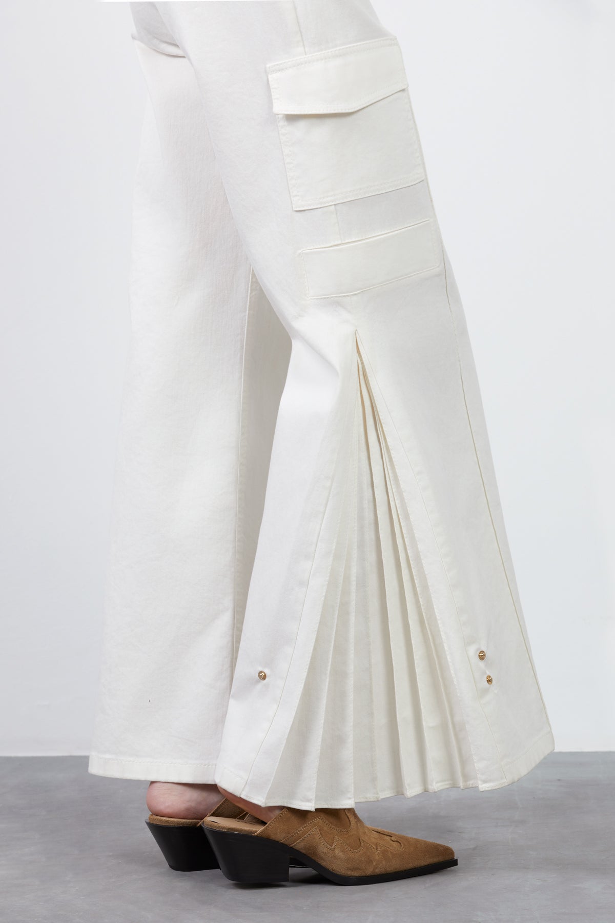 Cep Detaylı Jean Pantolon