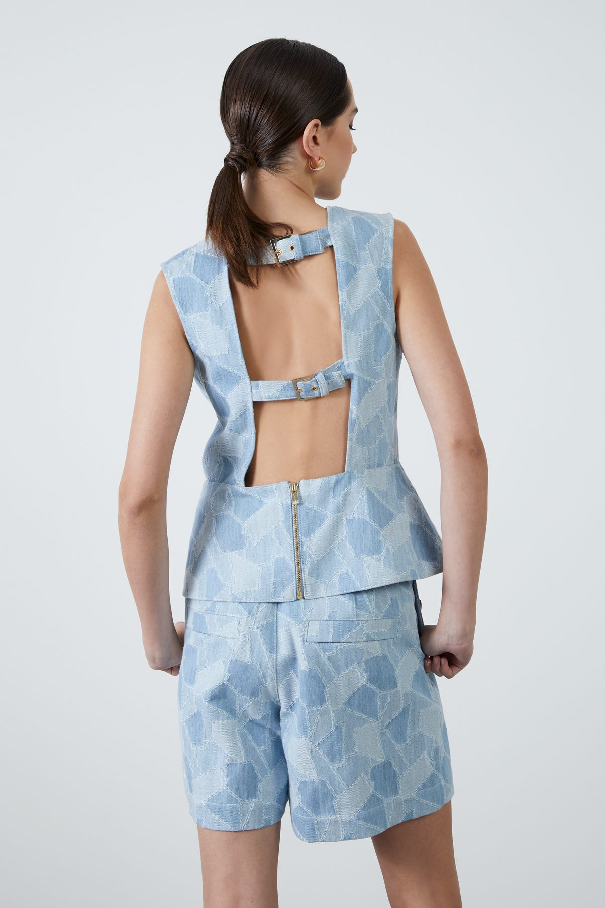 Arkası Ayarlanalabilir Geometrik Desenli Bluz