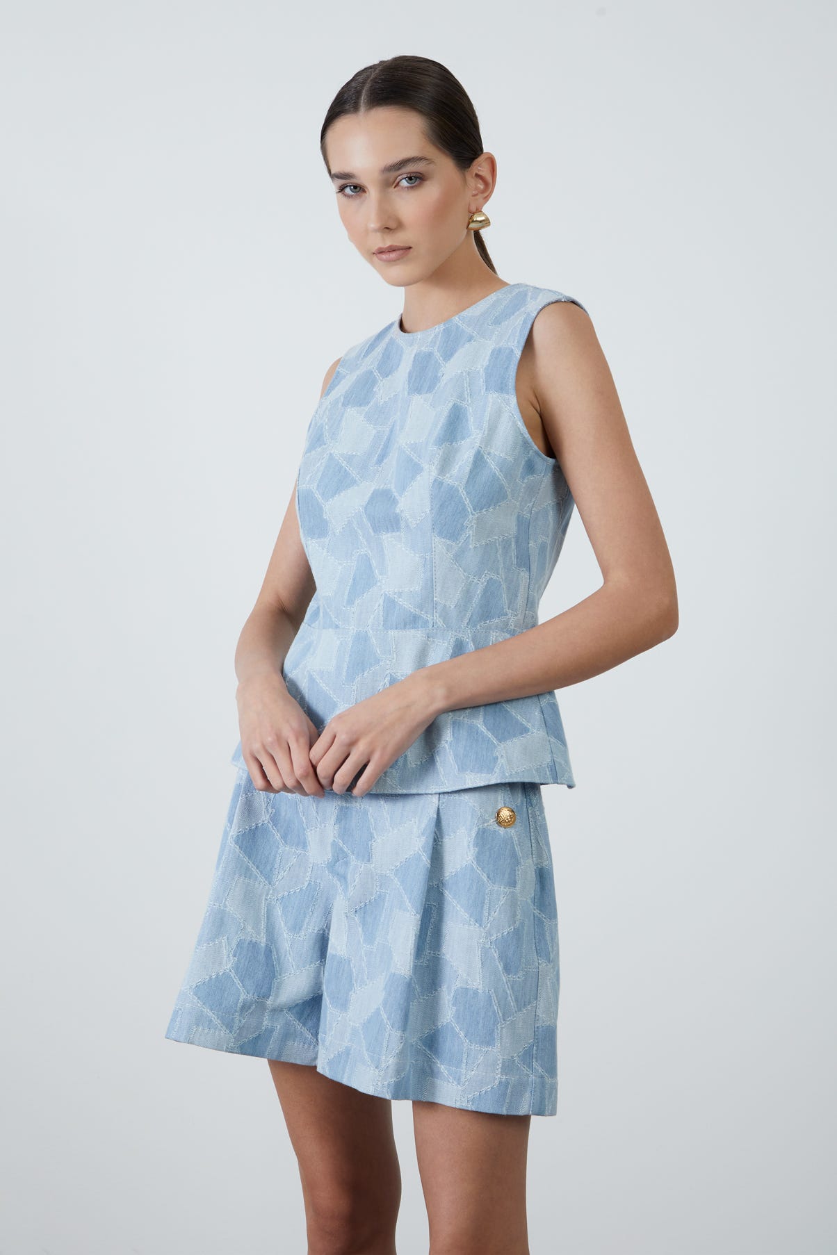 Arkası Ayarlanalabilir Geometrik Desenli Bluz