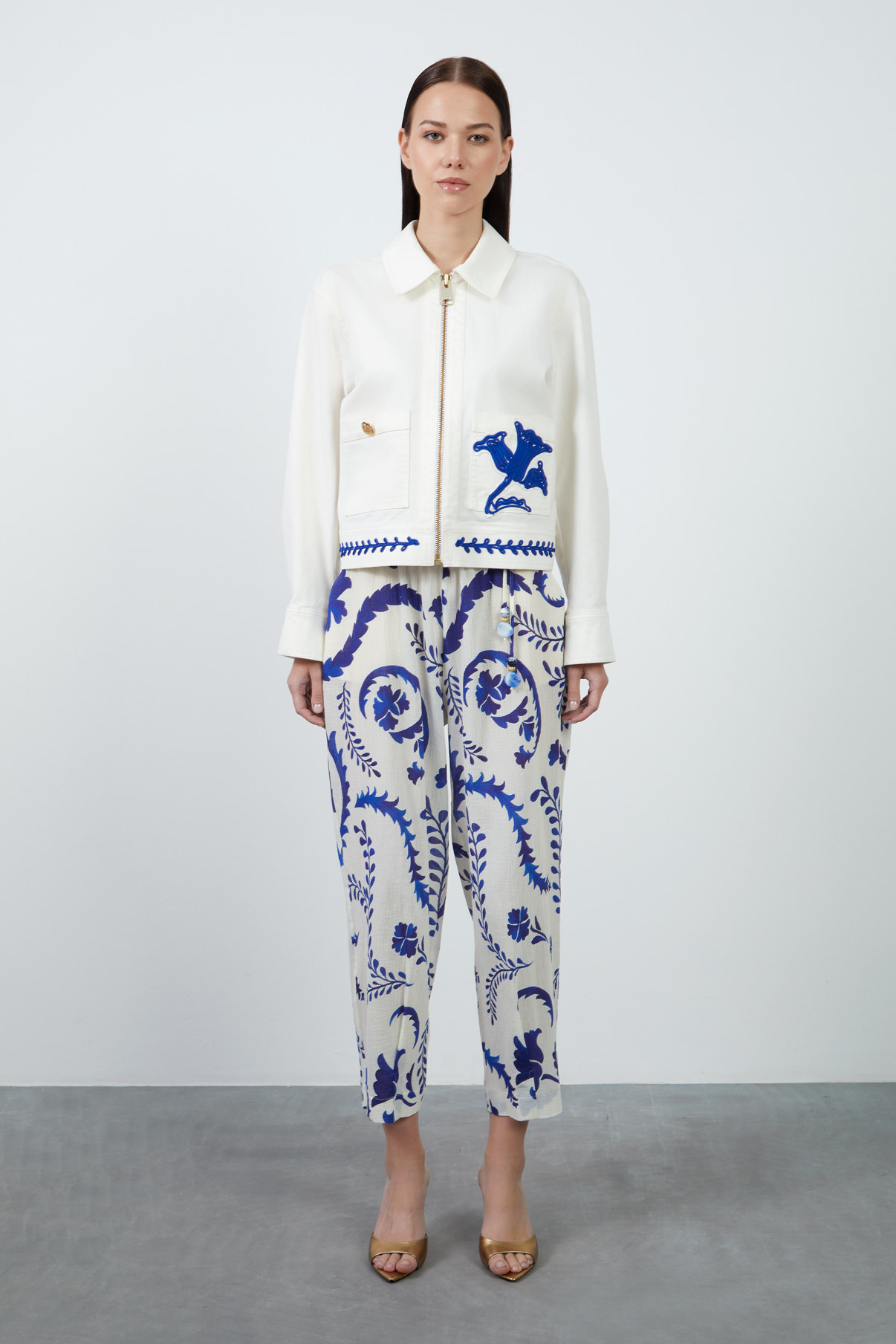 Nakış Detaylı Jean Ceket