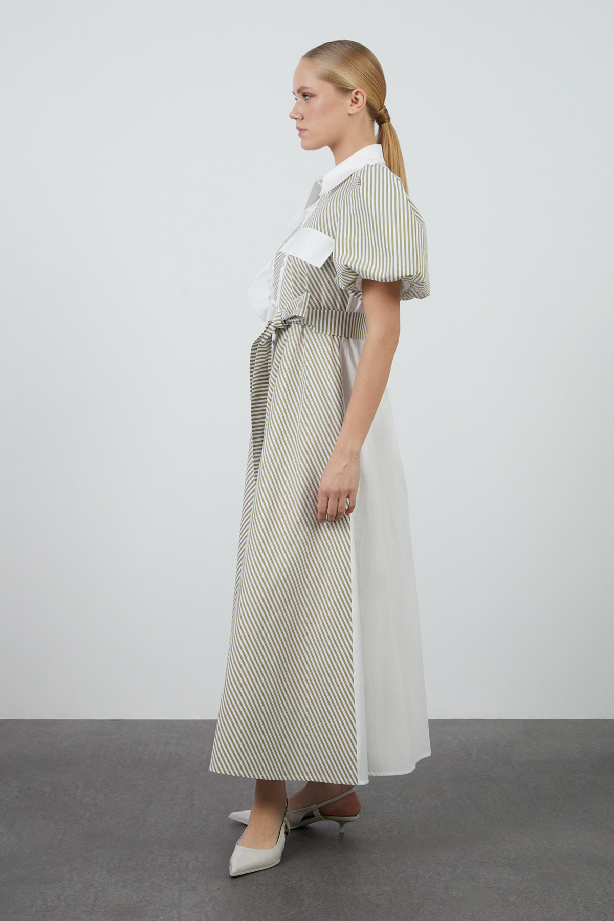 İşleme Detaylı Volanlı Poplin Uzun Elbise