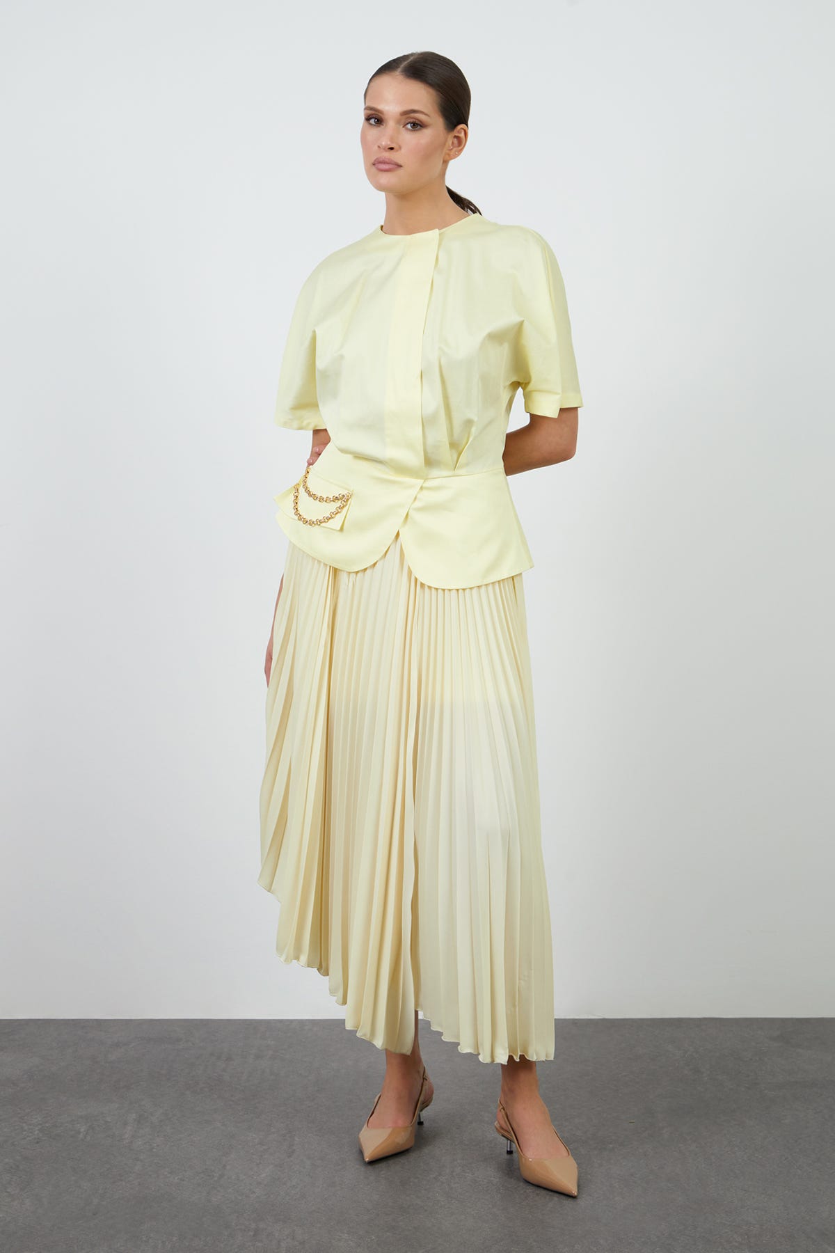 Zincir Detaylı Eteği Piliseli Midi Elbise